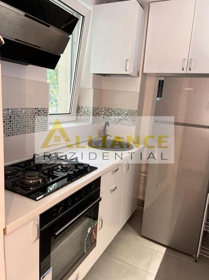 2 CAMERE DE INCHIRIAT | 51 MP | 600 €