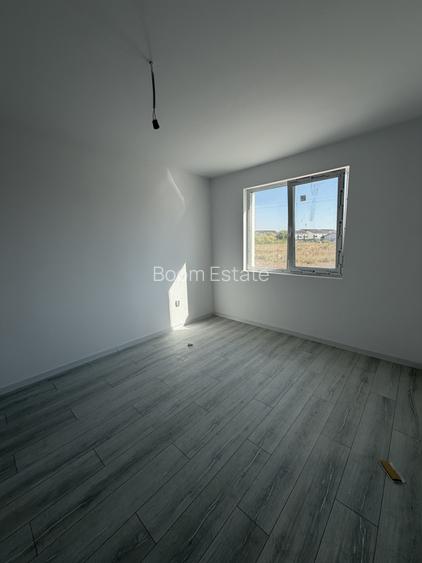 BUCATARIE INCHISA, APARTAMENT CU 2 CAMERE, GIROC - 5