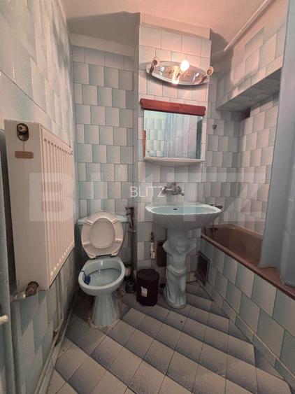 Apartament Calea Bucuresti 2 camere decomandat, 50 mp + balcon 9 mp, etaj 1 - 6
