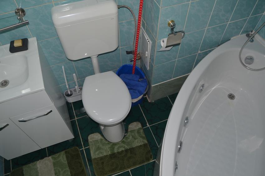 Predeal-Apartament cu trei camere,mobilat si utilat