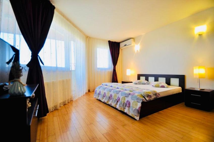 Vila Exclusivista P+1E, cu 4 camere si cu vedere la Mare