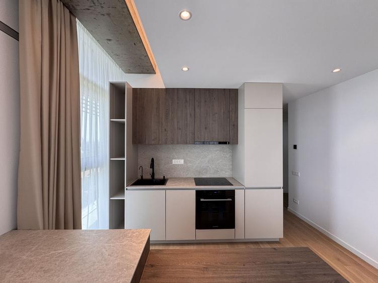 3-Room Apartment for Rent // Up-site // Parking Included // Spa
