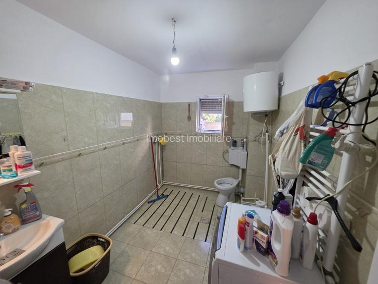 Exclusivitate! Casa P+M înaltă, 4 camere, mobilata, utilata, Valu lui Traian! - 7