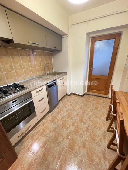 ETAJ 1! Apartament 3 camere 90mp decomandat 2 bai 4 balcoane, Pacurari, centrala - 9