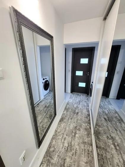 3 Camere Decomandat 72Mp Renovat zona Cug