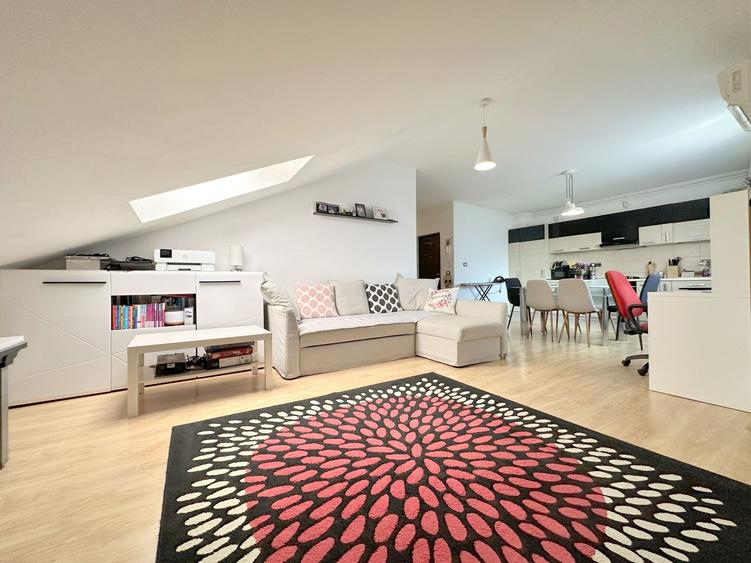 Mai mult decât un apartament - spațiu, intimitate și terasă