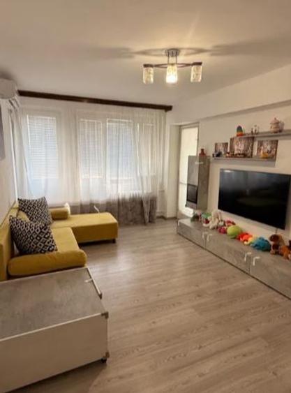 Apartament 2 Camere,Iancului,Metrou,bl.reabilitat,et.5/10,Amenajat,Liber