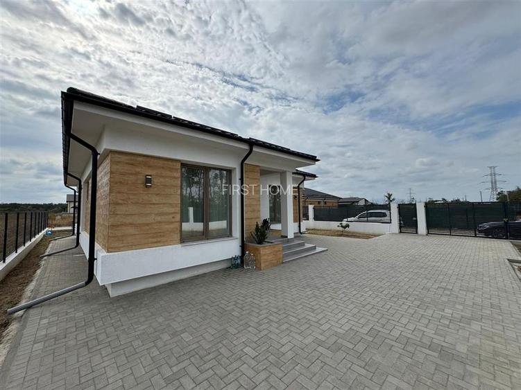 Casa de vanzare , in cartier nou Focsani Nord - Petresti - - 2