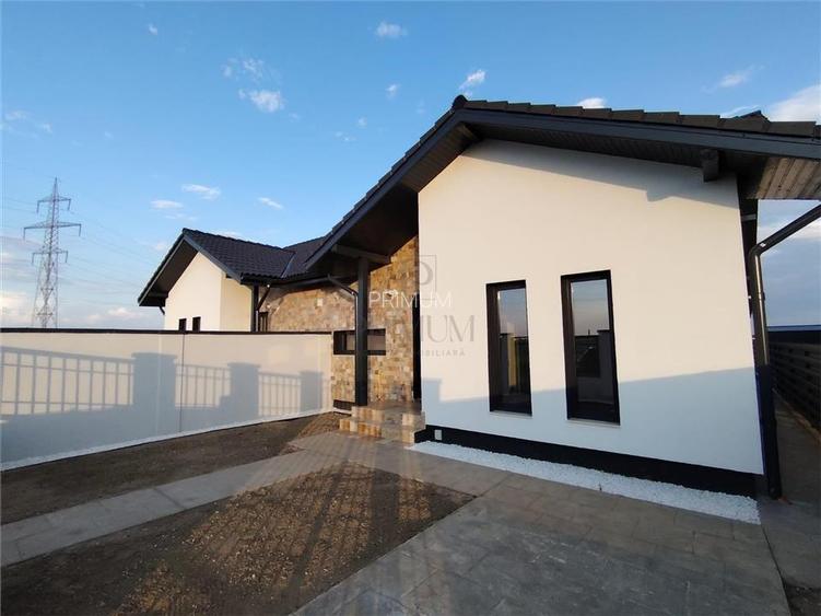 Duplex modern - spatios - perete dublu - finalizat - 10