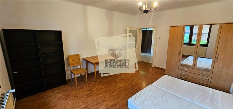 Apartament la casa 110mpu | curte privata | zona Lacul lui Binder