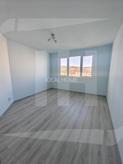 Apartament 3 camere, etaj intermediar, Zona Vivo - 5