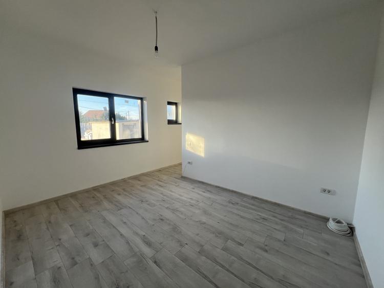 Sag - Casa individuala cu 3 dormitoare in zona Manastirii