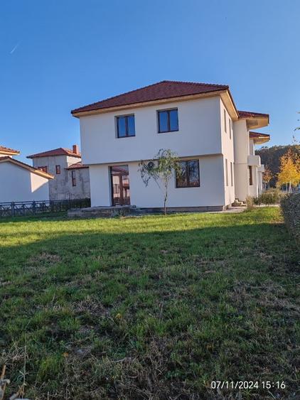 Vanzare vila individuala in Corbeanca - Zona centrala