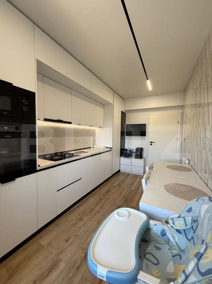 Apartament 2 camere, in zona Gara Domneasca, 71 mp