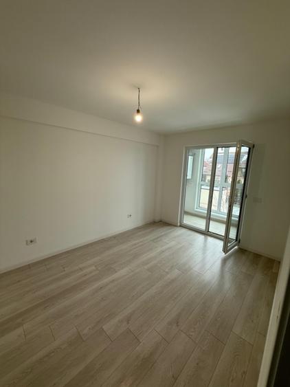 2 camere Decomandat- bloc nou - intabulat- 57 mp - 100000 euro TVA 21% inclus