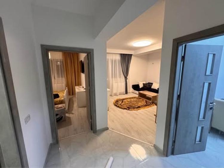 Inchiriez apartament 2 camere +parcare