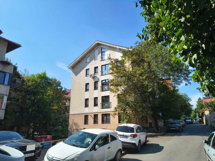 Apartament premium 3 camere+Garaj-Carrefour Gara(Strada Florilor-Bloc ROUA)
