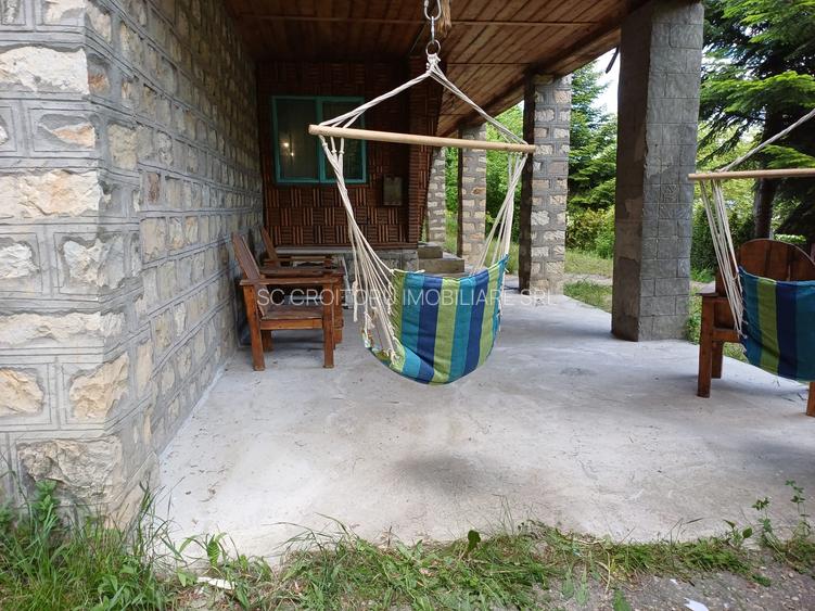 Vrancea - Nistoresti ! Vanzare ! Vila cu personalitate si potential turistic ! - 2