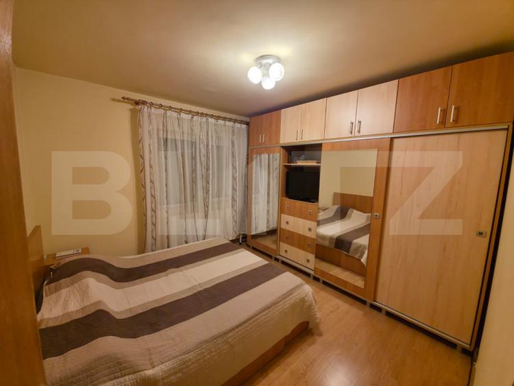 Apartament 3 camere decomandate, et. 3, Rovine, Il Padrino