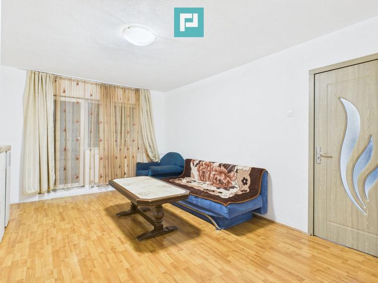 Apartament spațios cu 3 camere, decomandat
