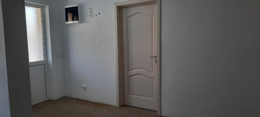 Casa de vanzare, central Tg.Ocna