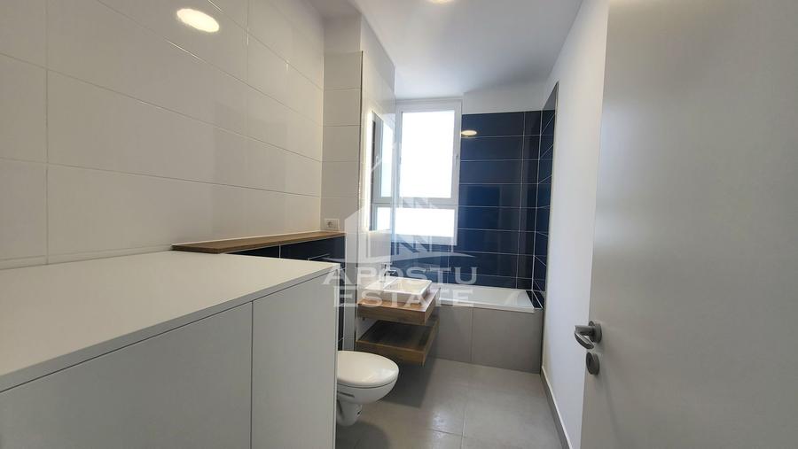 Apartament nou open space,2 camere,parcare si boxa,Calea Aradului
