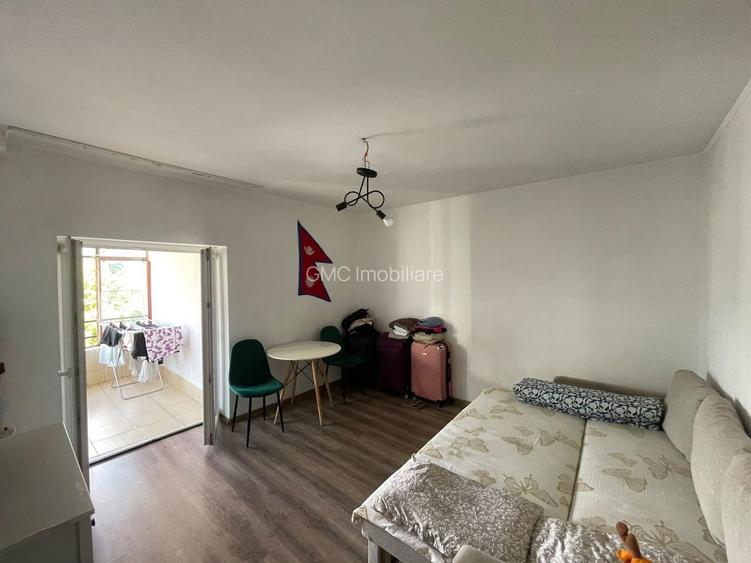 Apartament 2 camere semidecomandat, 40 mp, zona Romană/Victoriei V21 - 2