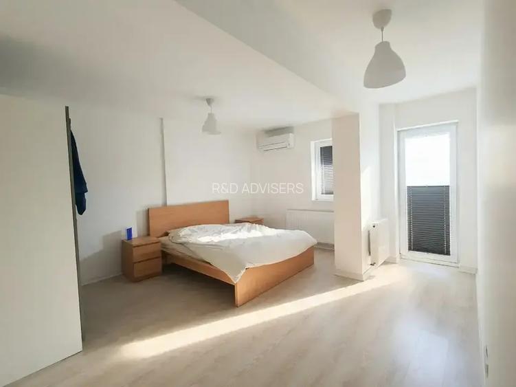 Virtutii Metrou P. Poienaru Duplex  5 camere - 2