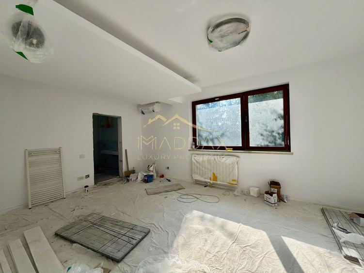 Vila Premium *800mp* // teren *963mp* / garaj cu 6 locuri* // Iancu Nicolae