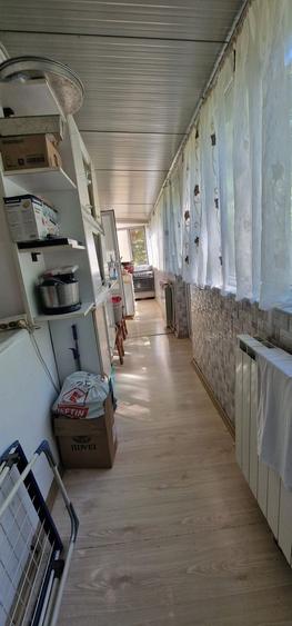 Doua camere transformat in 3 camere.