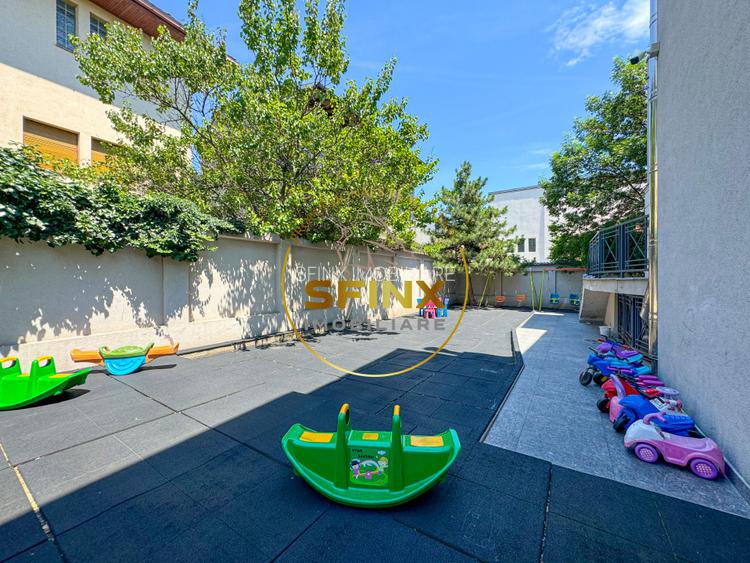 Casa 9 camere | Drumul Sarii | curte libera 300mp - 46