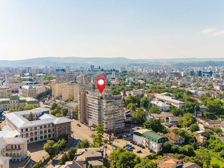 APARTAMENT  CU 3 CAMERE,  IN INIMA ORASULUI, LICEUL NATIONAL - 22