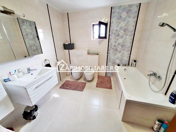Casa 5 camere, 180 mp, 500 mp teren, garaj