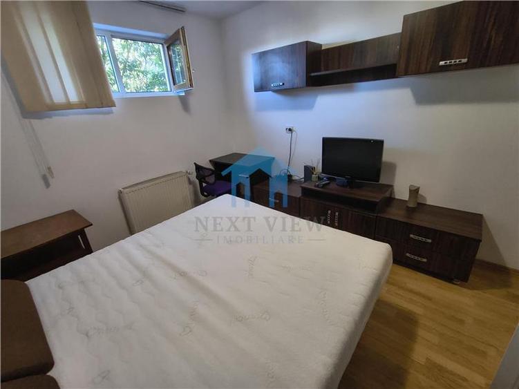 Apartament 2 camere, Andrei Muresanu
