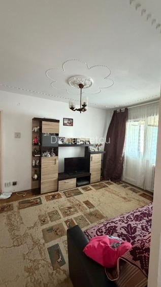 Apartament 2 camere luminos, zonă liniștită Vlaicu – mobilat, ideal investiție  - 2