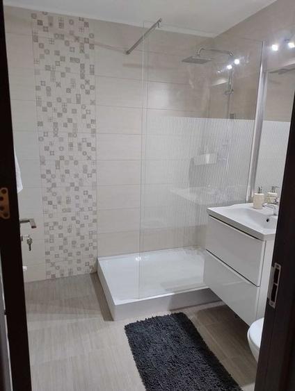 Apartament 3 camere | Tei | Balcon | 2 Bai | Centrala Proprie | Renovat Recent