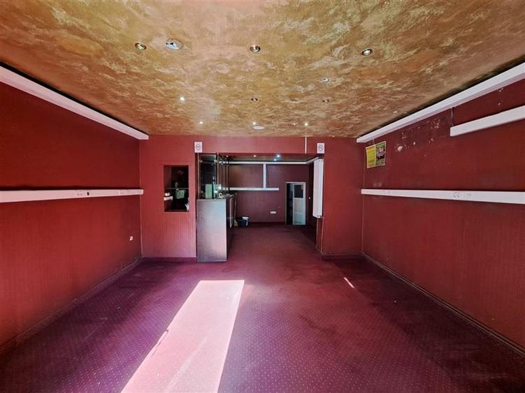 Spatiu comercial, 50 mp utili, situat in zona Garii!