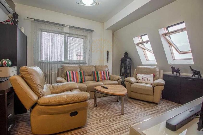 3 Camere Mansarda Centrala Proprie Metrou Gorjului