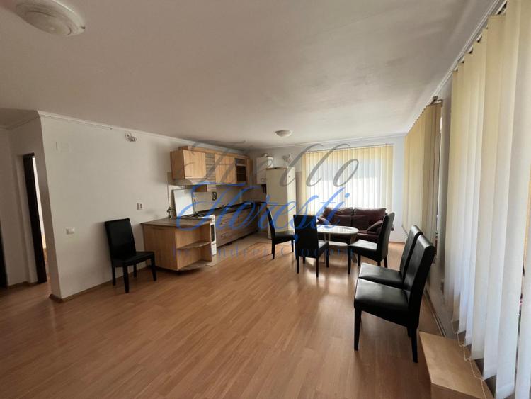 Apartament cu 3 camere + parcare + terasa  in Cluj zona Buna Ziua