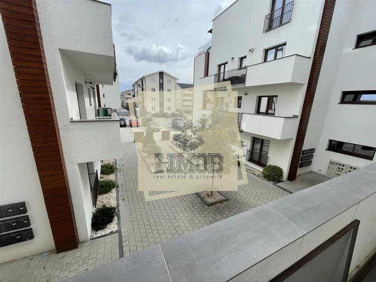 Apartament 3 camere etaj 1 cu loc de parcare privat
