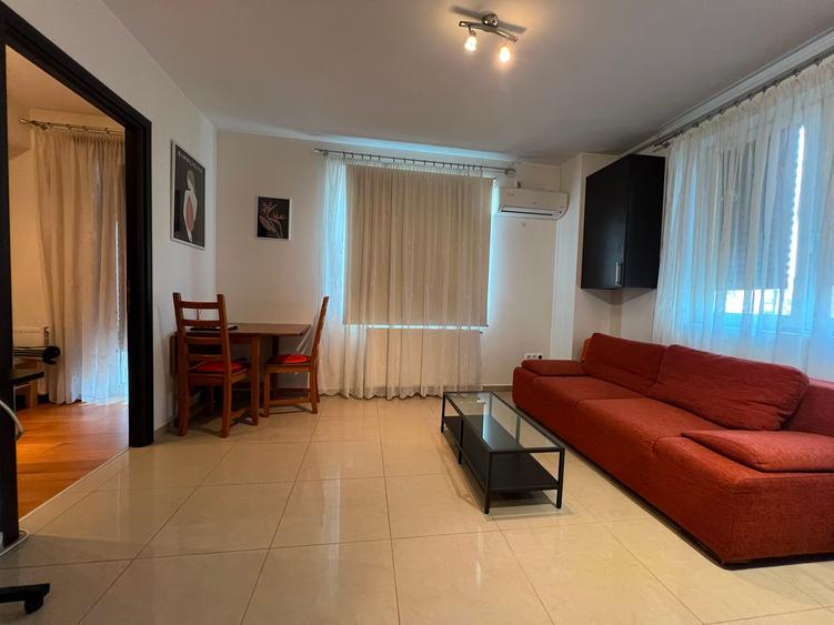 480Euro, Studio Nerva Traian, centrala proprie