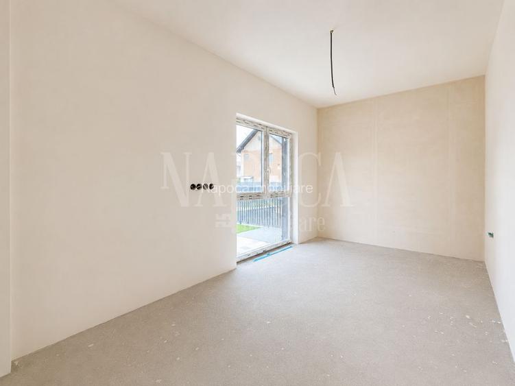 Apartament 3 camere de vanzare in Floresti - 2
