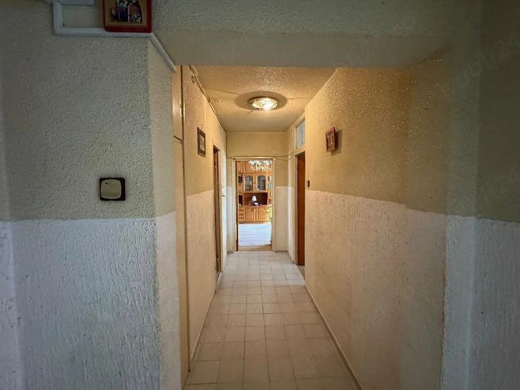 Vând apartament 2 camere