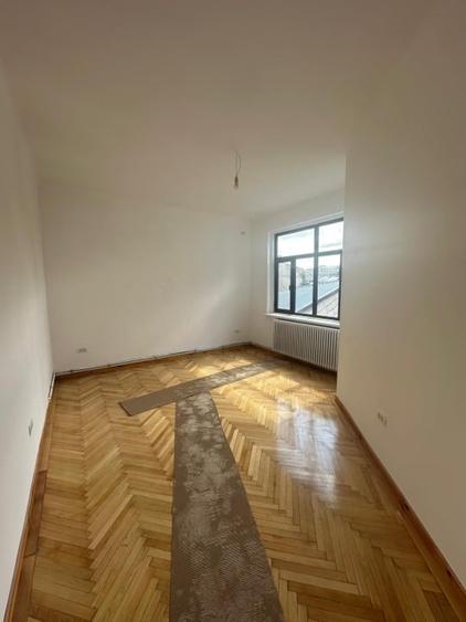 Apartament 5 camere| Unirii | Vila Interbelica| Metrou 13' | nemobilat