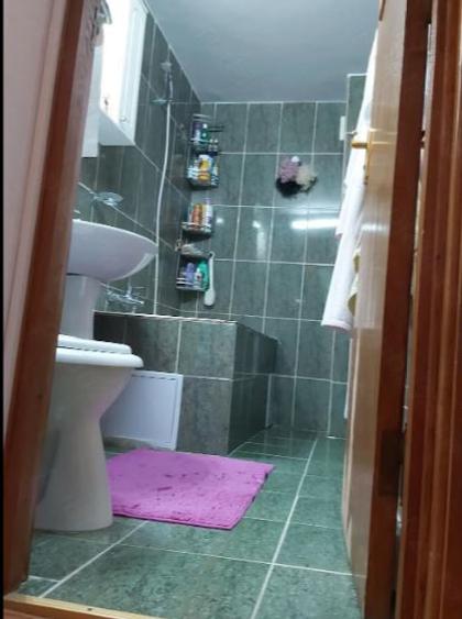 13 SEPTEMBRIE-RAZOARE AP 4 CAMERE BLOC REABILITAT