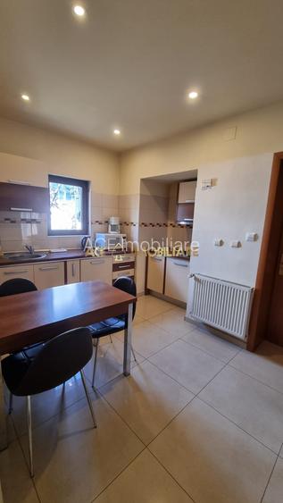2 Camere de inchiriat | P-ta Romana | Metrou| Facultate Ase | Centrala