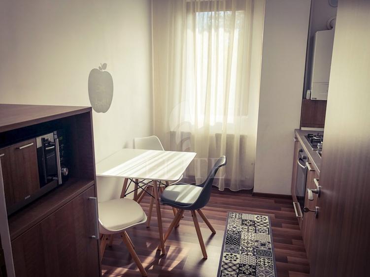 Apartament 2 camere în zona MODENA