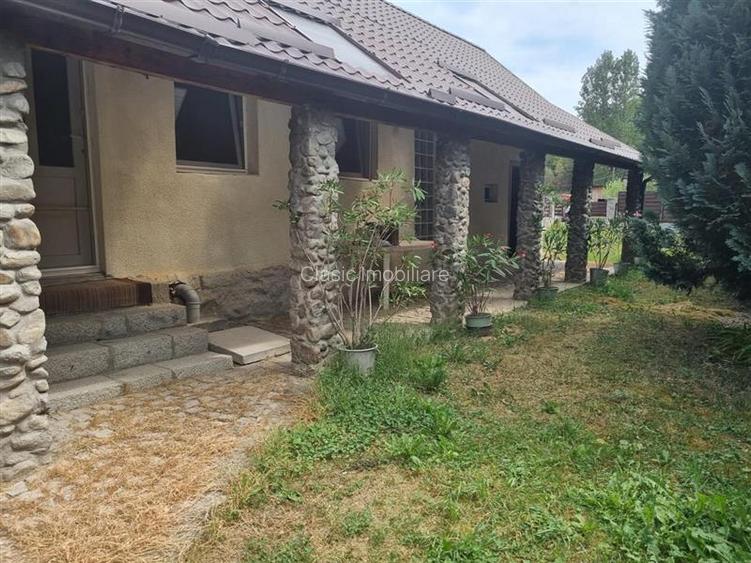 Vanzare casa individuala 5 camere si teren de 1500 mp in Valea Draganului - 7