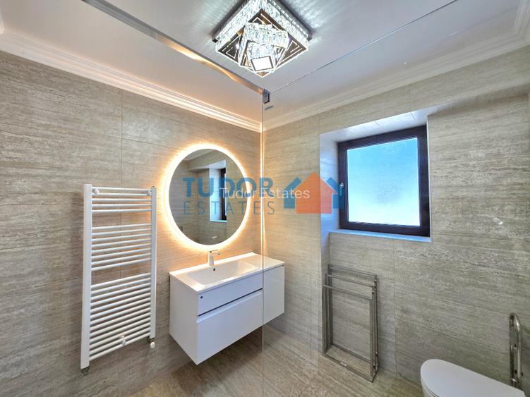 Fully Renovated Family Villa with 3 Bedrooms and 1,000 sqm Garden - 12