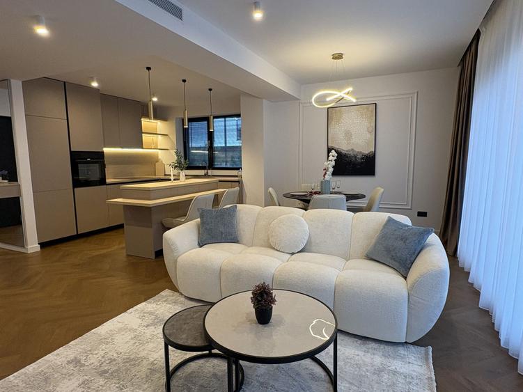 Luxury 4-room Villa - Tunari - Gated community